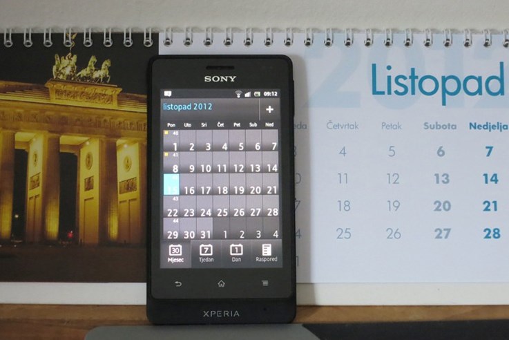 Sony Xperia GO (37).jpg